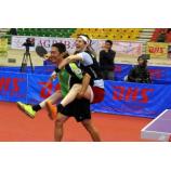 “Mr Bean” bóng bàn Adam gặp tai nạn